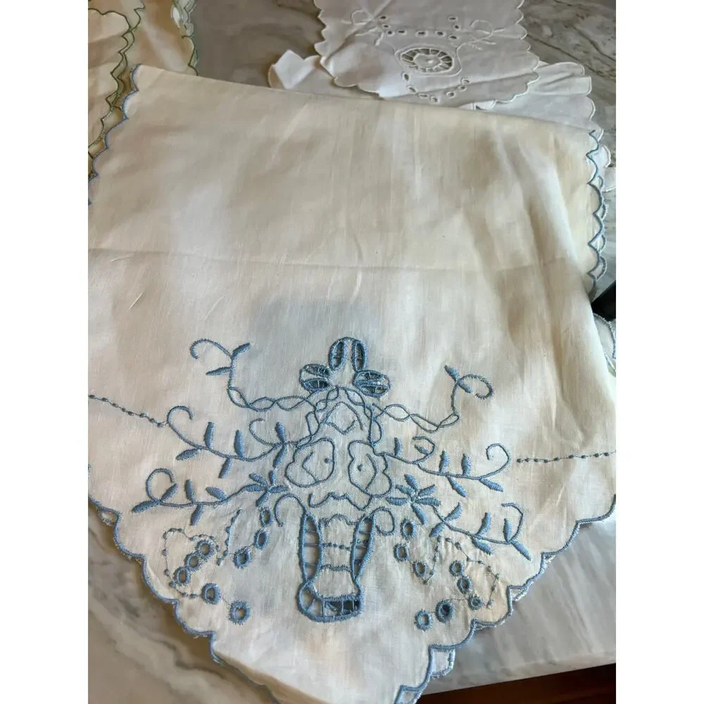 Lot of Vintage Embroidered Cutwork Table Linens Table Runners Napkins